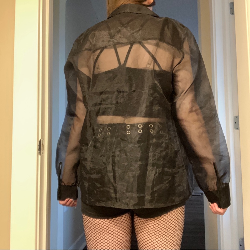 NEW BEAUTIFUL RARE GOTH BLACK MESH BUTTON UP TOP - Picture 7 of 16
